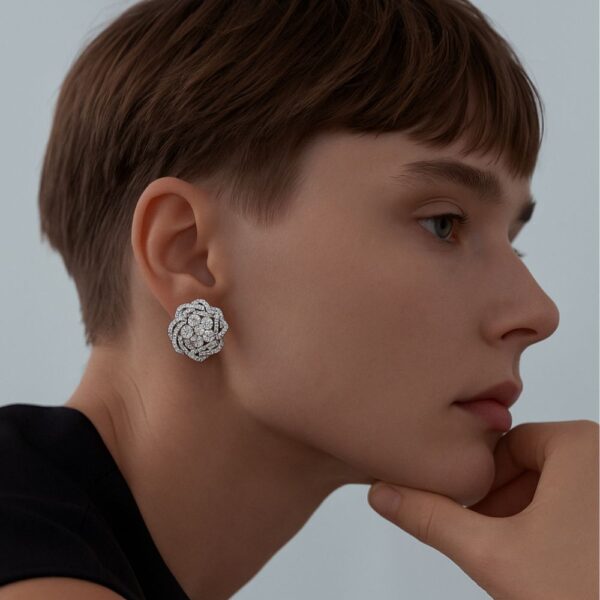 Elegant white Cluster AD Tops